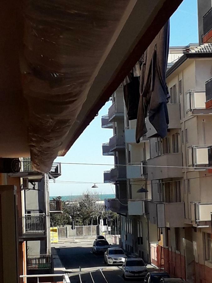 Appartamento Al Mare Lorella Sottomarina Exterior photo